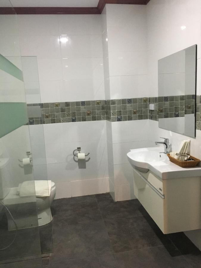 פקסה Nakhone Champa Hotel מראה חיצוני תמונה
